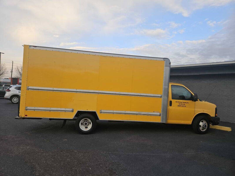 2011 GMC Savana 3500