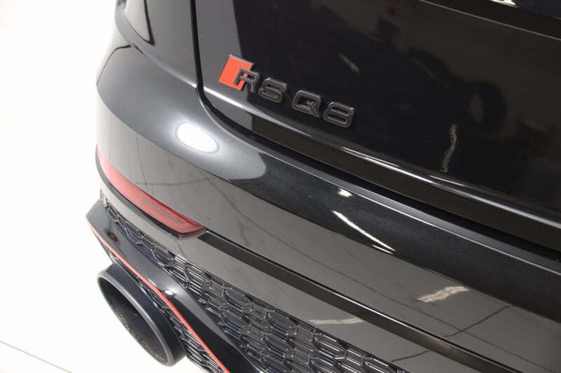 2023 Audi RS Q8 4.0T quattro