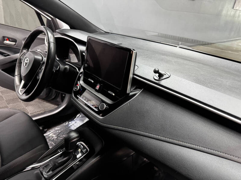 2024 Toyota Corolla Hatchback SE