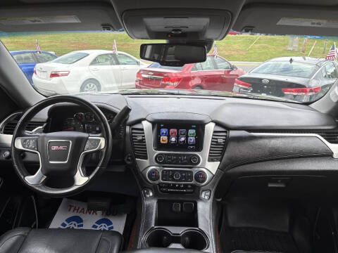 2017 GMC Yukon SLT