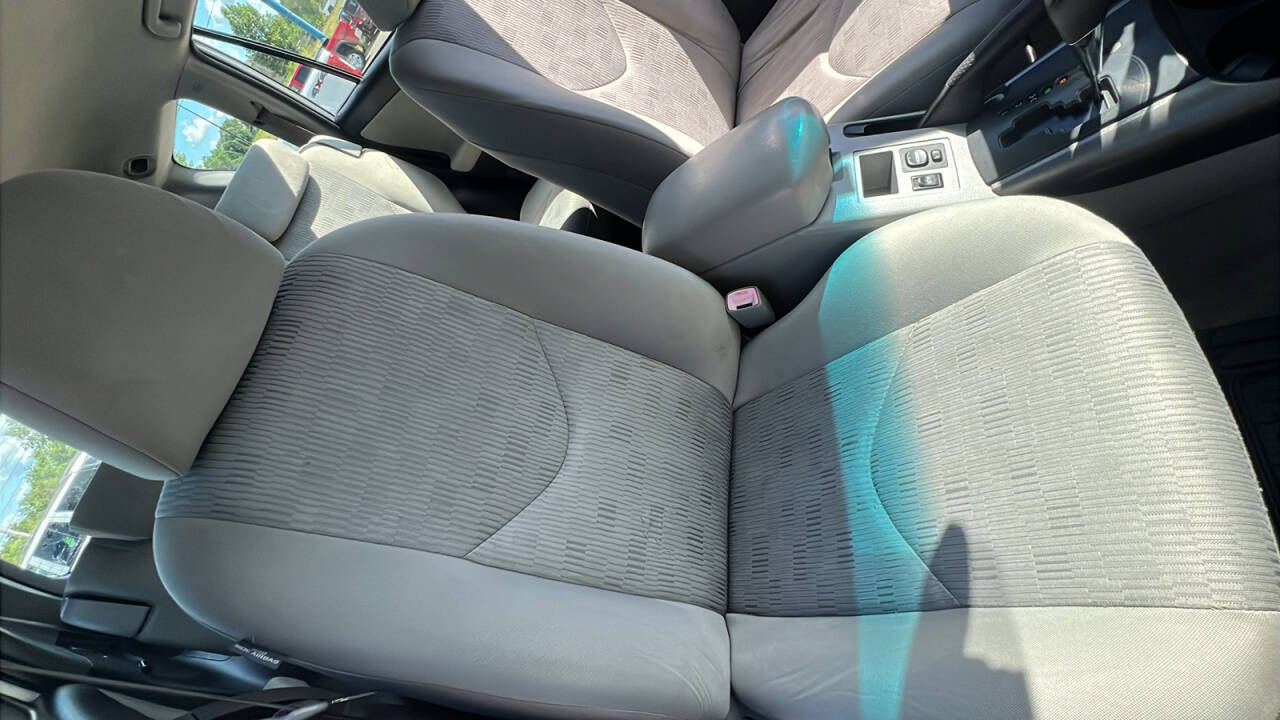 White 2009 Toyota RAV4 Base Base 4dr SUV 20