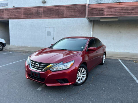 2016 Nissan Altima for sale at LG Auto Sales in Rancho Cordova CA