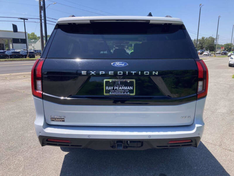 2025 Ford Expedition MAX Active