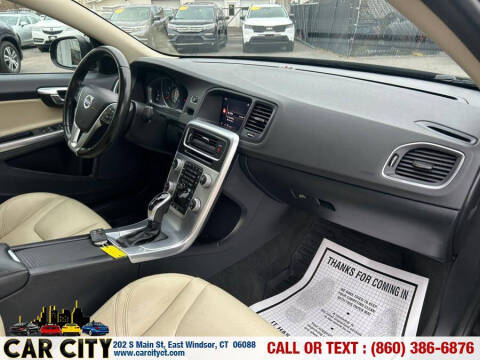 2018 Volvo S60 T5 Dynamic