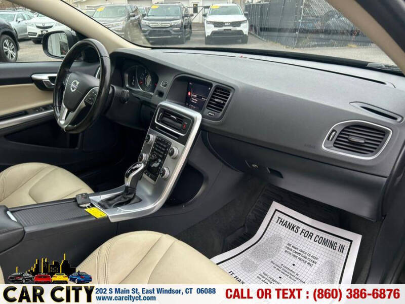 2018 Volvo S60 T5 Dynamic