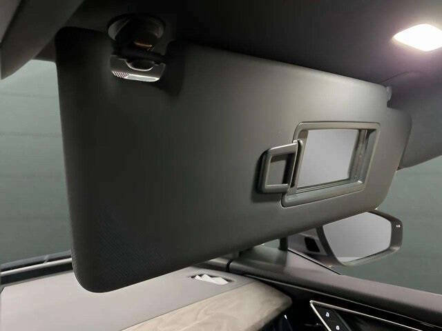 2024 Audi Q4 e-tron quattro Premium 55