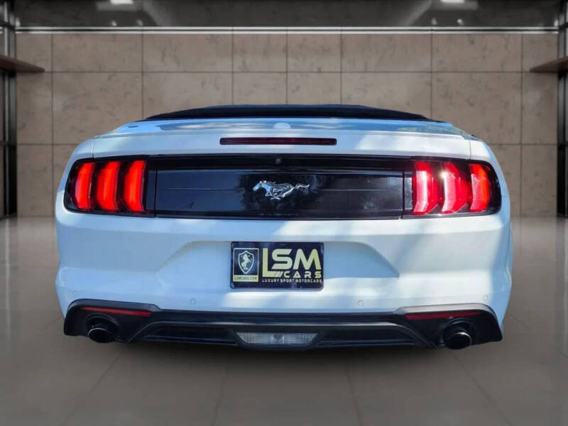 2021 Ford Mustang EcoBoost Premium