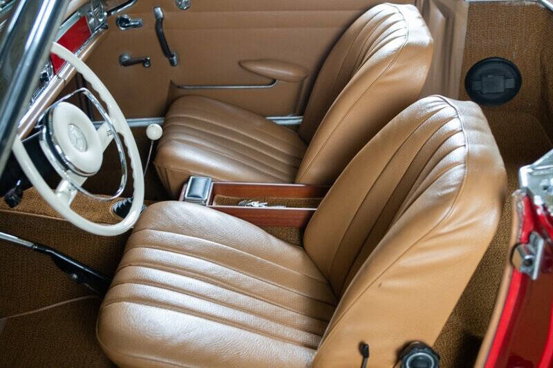 1966 Mercedes-Benz 230SL