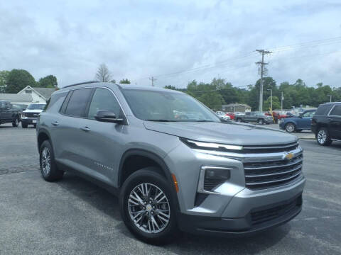 2025 Chevrolet Traverse LT