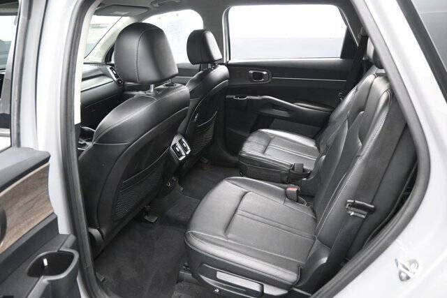 2023 Kia Sorento EX