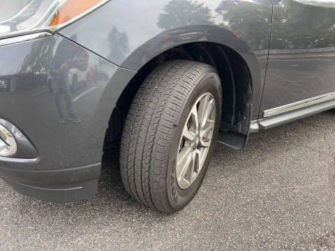 2013 Nissan Pathfinder SL