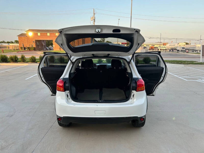 2016 Mitsubishi Outlander Sport 2.4 ES