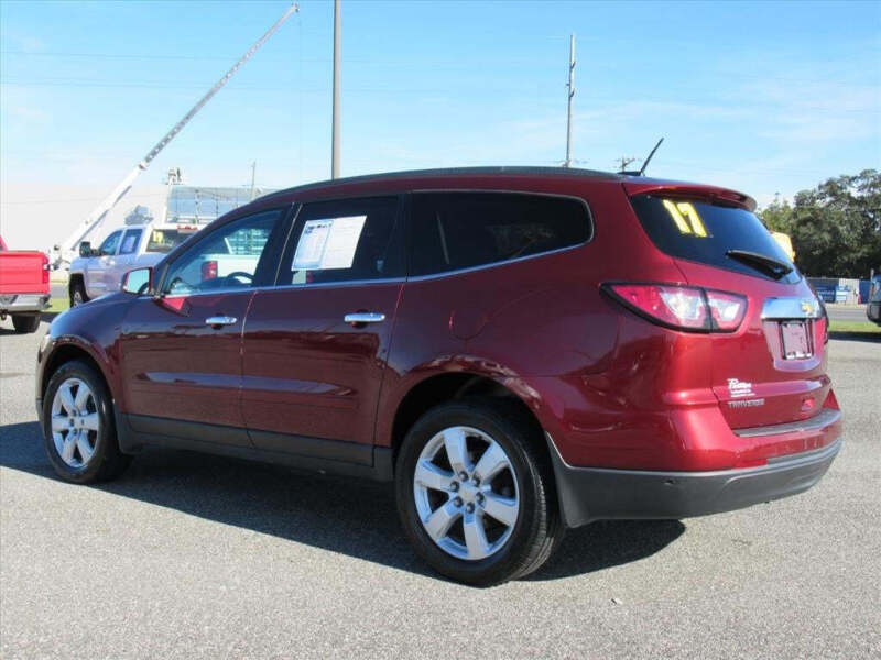 2017 Chevrolet Traverse LT
