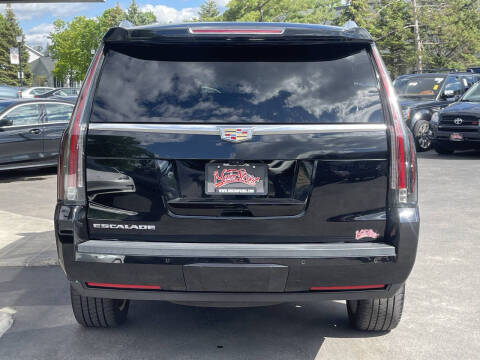 2018 Cadillac Escalade Platinum
