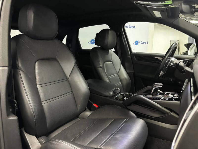 2022 Porsche Cayenne