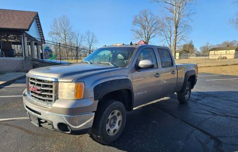 2008 GMC Sierra 2500HD for sale at GOLDEN RULE AUTO in Newark OH