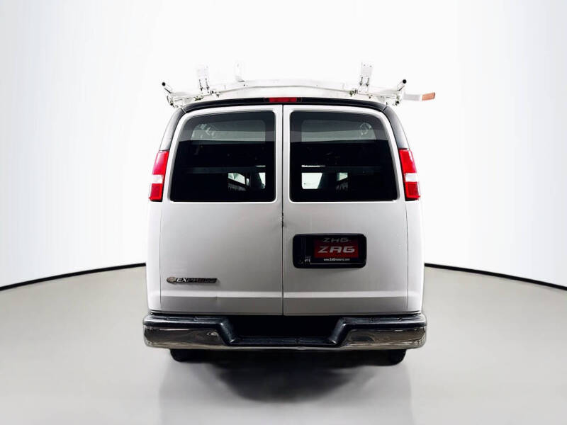 2019 Chevrolet Express 2500