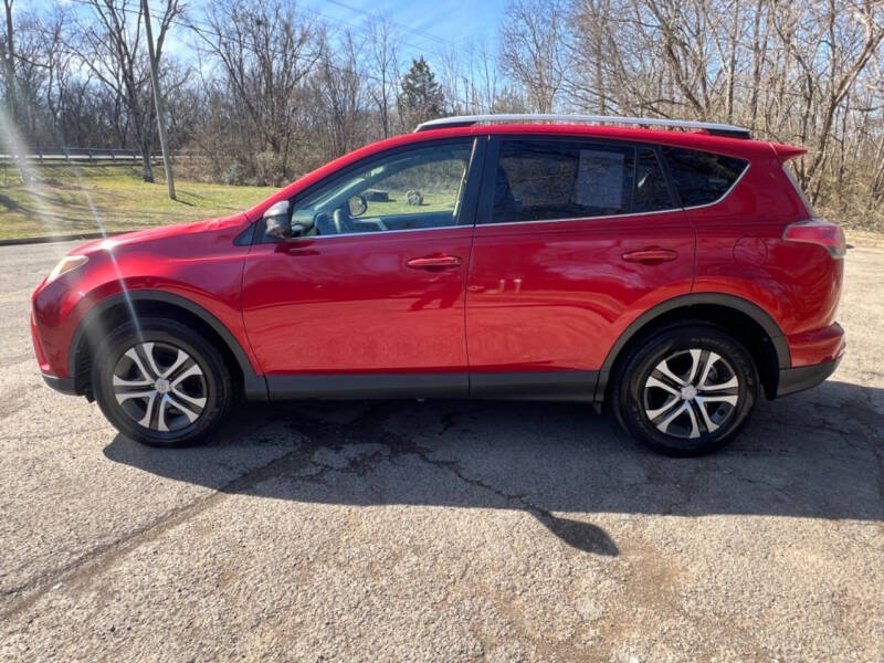 2016 Toyota RAV4 LE