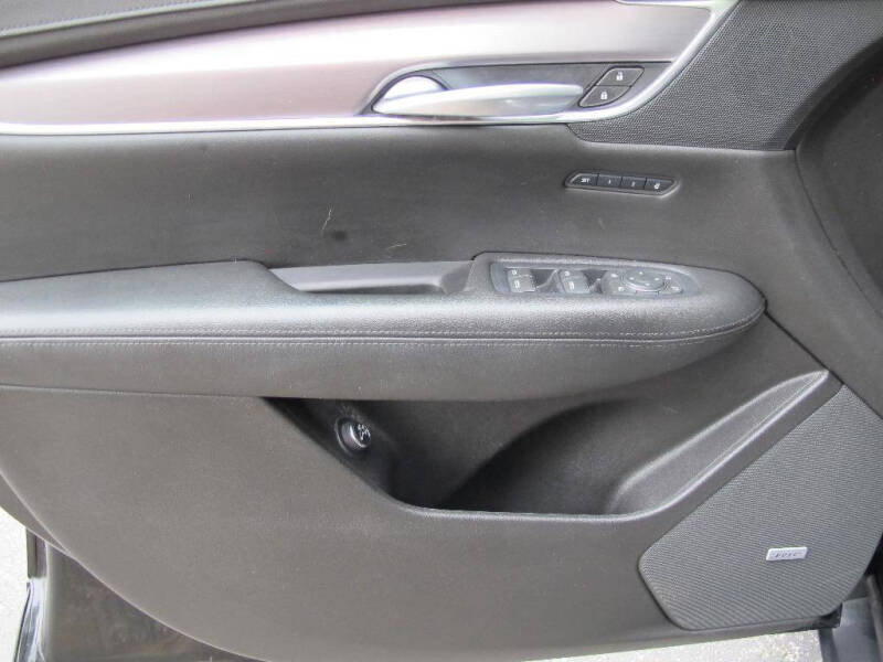 2019 Cadillac XT5 Premium Luxury