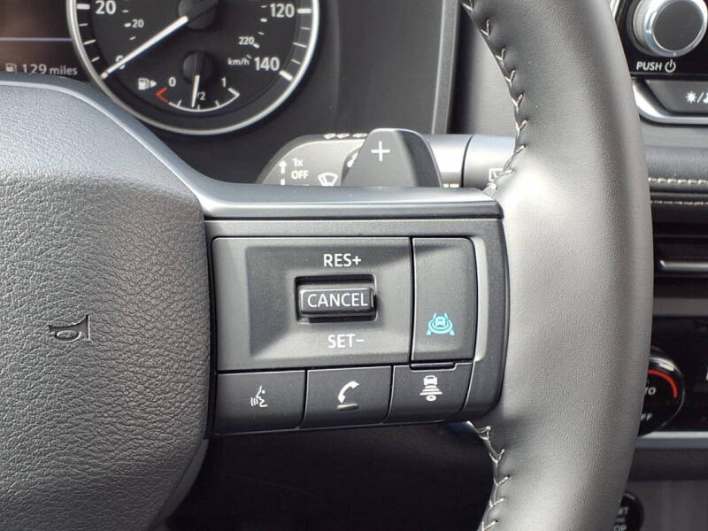 2025 Nissan Rogue SV