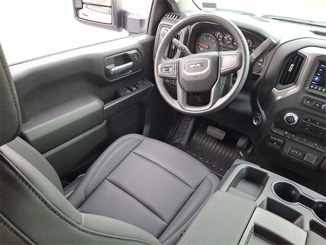 2025 GMC Sierra 3500HD