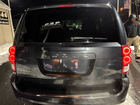 2014 Dodge Grand Caravan SE 30th Anniversary