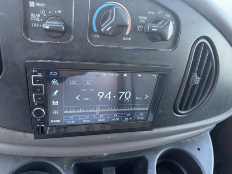 2001 Ford E-Series E-350 SD XL