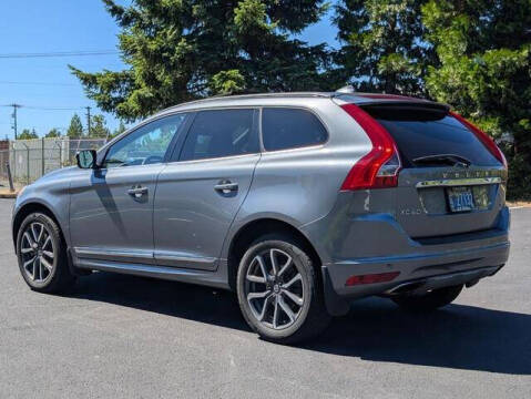 2017 Volvo XC60 T6 Dynamic