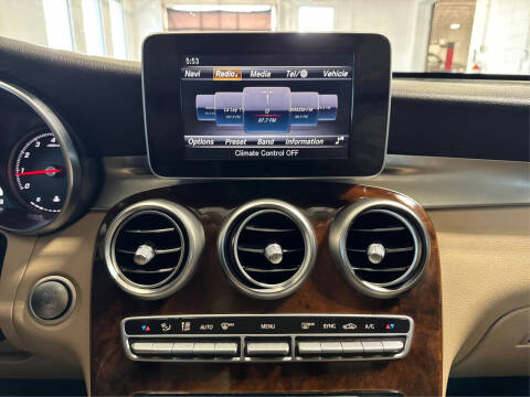 2019 Mercedes-Benz GLC GLC 300