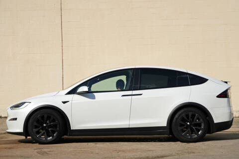 2023 Tesla Model X Standard Range