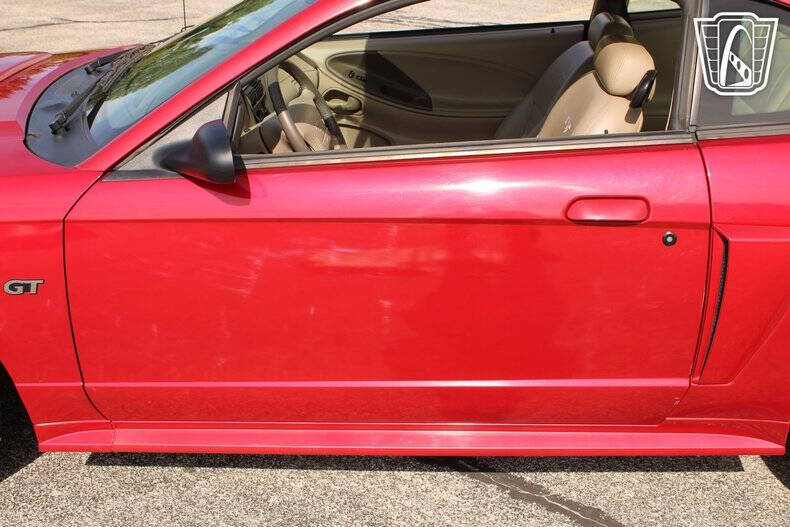 2001 Ford Mustang GT