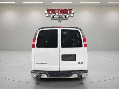 2024 GMC Savana 2500