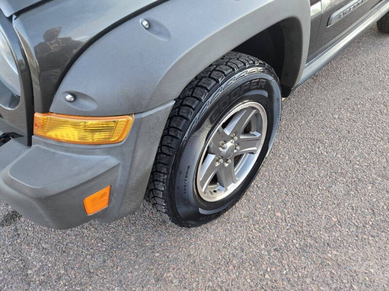 2005 Jeep Liberty Renegade