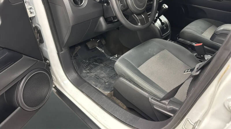 2016 Jeep Compass Sport