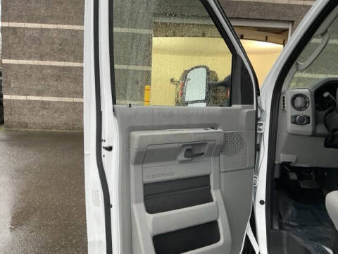 2026 Ford E-Series E-350 SD