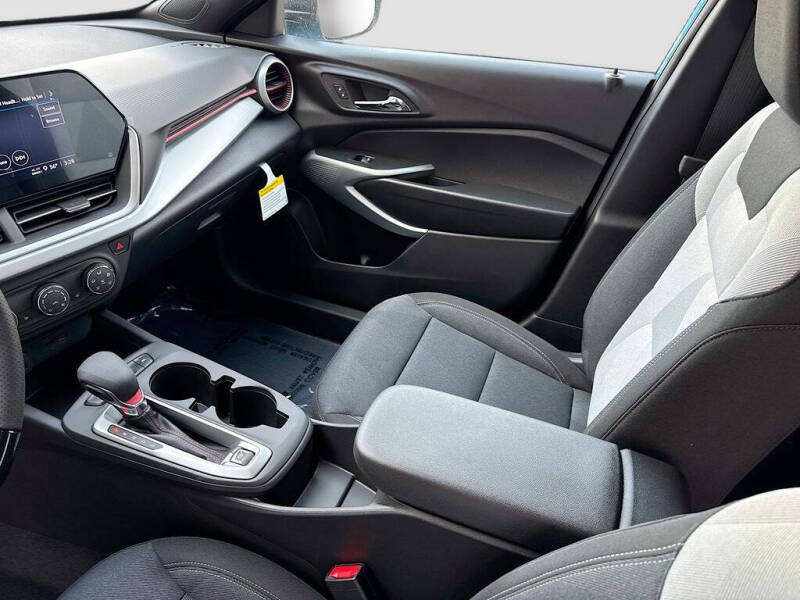 2026 Chevrolet Trax RS