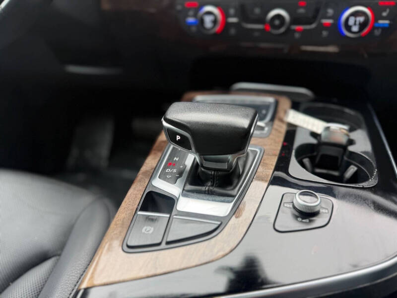 2017 Audi Q7 3.0T quattro Premium Plus