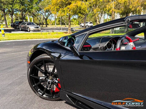 2016 Lamborghini Aventador LP 700-4