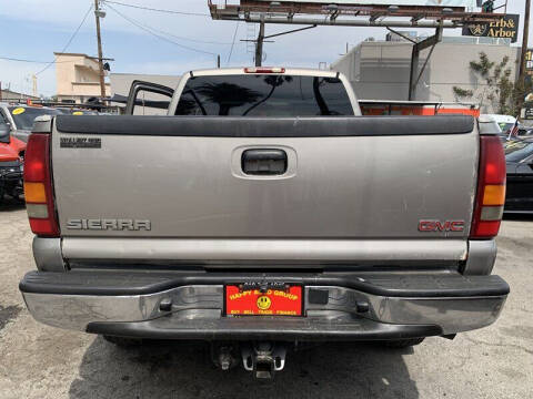 2003 GMC Sierra 2500HD