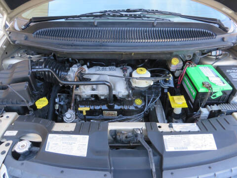 2001 Chrysler Town and Country LX