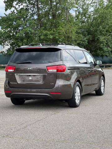 2016 Kia Sedona LX