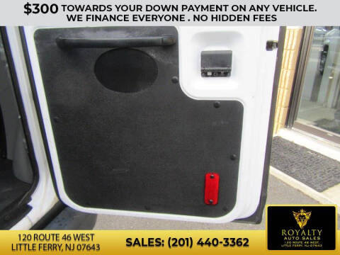 2011 Ford E-Series E-150 XLT