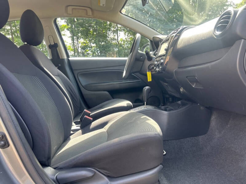 2019 Mitsubishi Mirage G4 ES - Photo 17