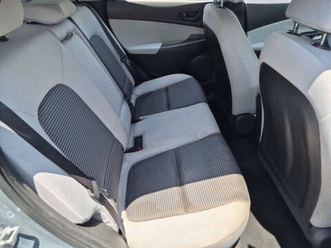 2022 Hyundai Kona SE