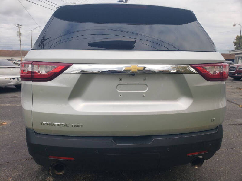 2018 Chevrolet Traverse LT Cloth