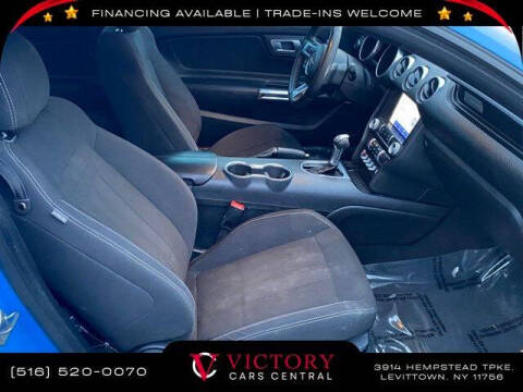 2022 Ford Mustang EcoBoost