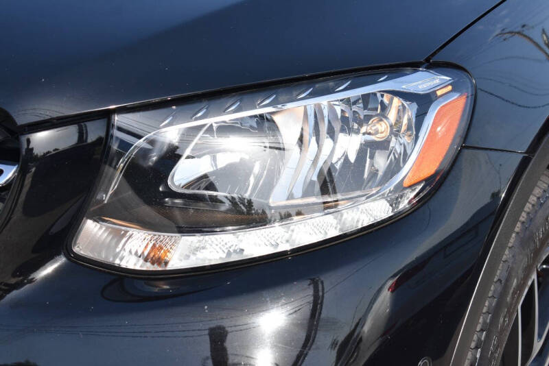 2017 Mercedes-Benz GLC GLC 300 4MATIC