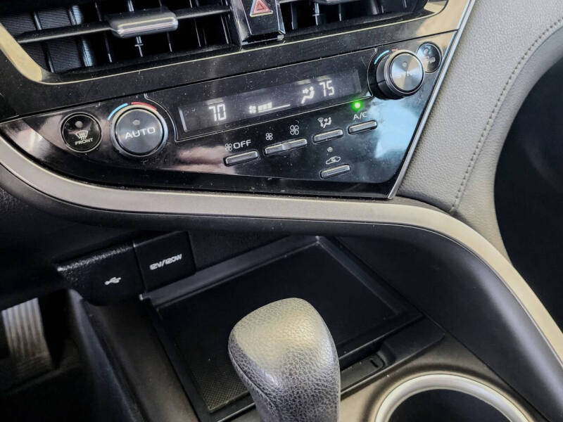 2023 Toyota Camry LE