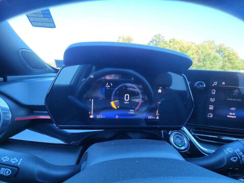 2025 Chevrolet Trax RS