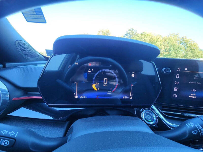 2025 Chevrolet Trax RS